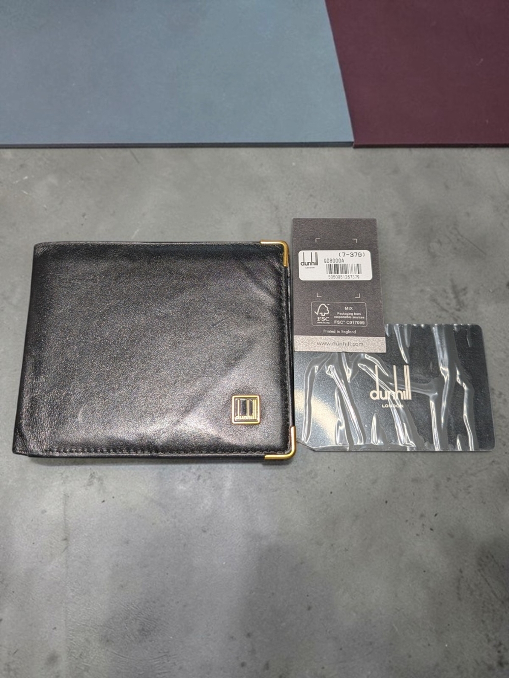 Dunhill Smooth Black Calf Skin Leather Bifold Men's Wallet